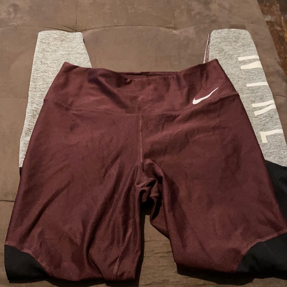 nike athletic leggings